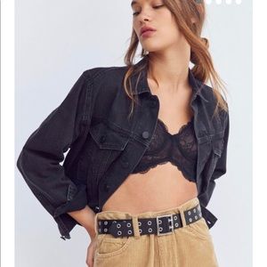 Square double prong belt